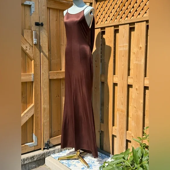 🆕 RAT & BOA 🧿 NWOT Deia Slinky Little Brown Jersey Dress, Sz M US 6 - Picture 4 of 16